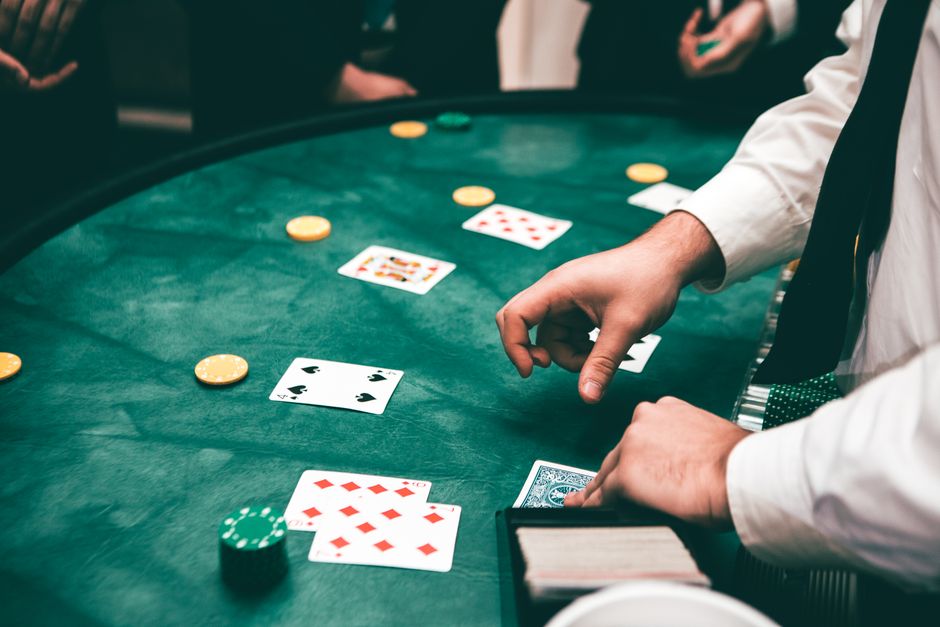 The Real Math Behind Slot Machines: RTP, Volatility, and Hit Frequency
